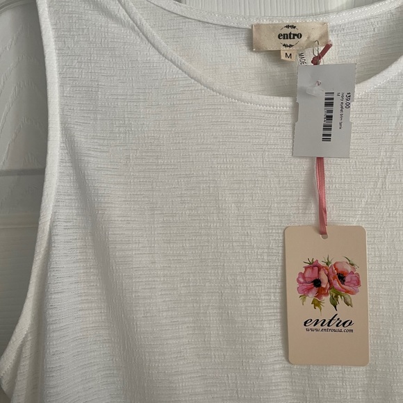 Eyelet Tank! - Picture 2 of 3